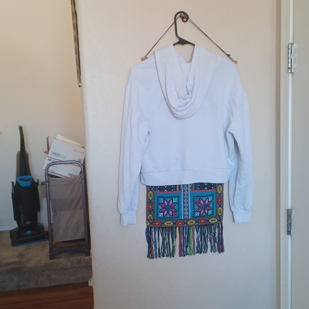 Girls mighty fine sweater - Picture 2 of 2